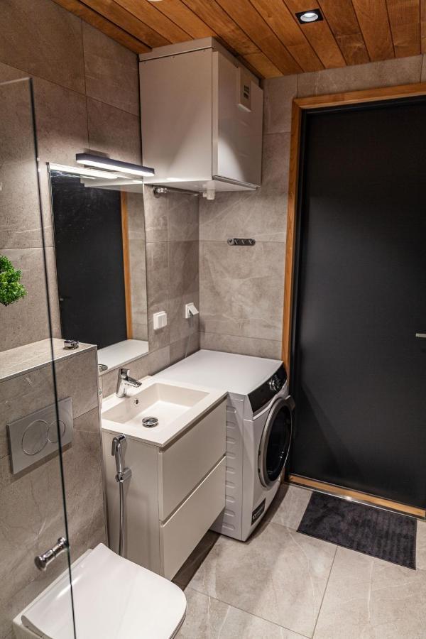 Levi Platinum Superior Apartments ภายนอก รูปภาพ